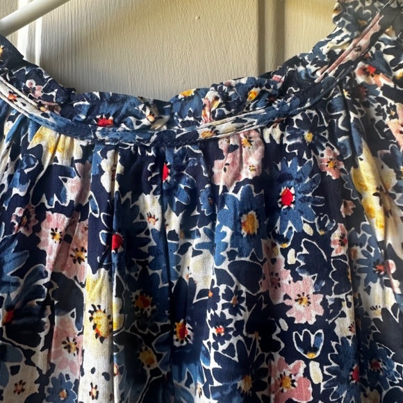 Women's Loft short sleeve multicolored flower print Top. Size XSP.. - Picture 7 of 13